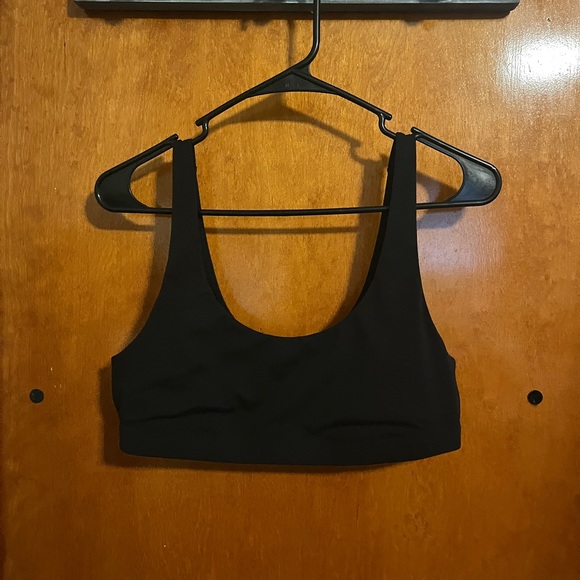 Vuori Other - Vuori Classic Black Sports Bra